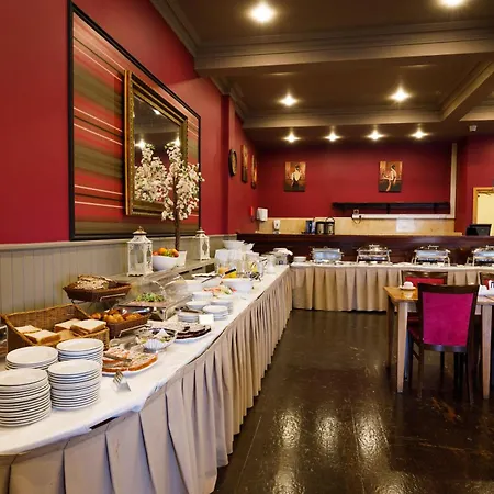 Отель Great National