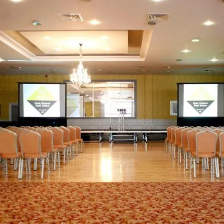 Great National Ballina (Mayo)