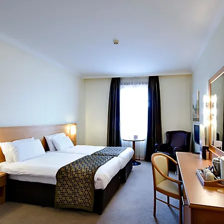 Great National 4* Ballina (Mayo)