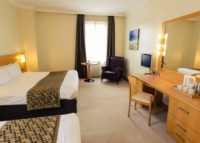 Great National 4* Ballina