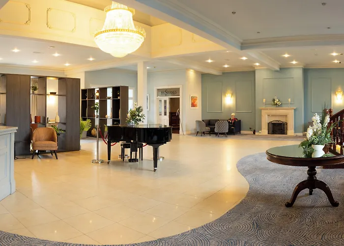 Great National Ballina (Mayo)